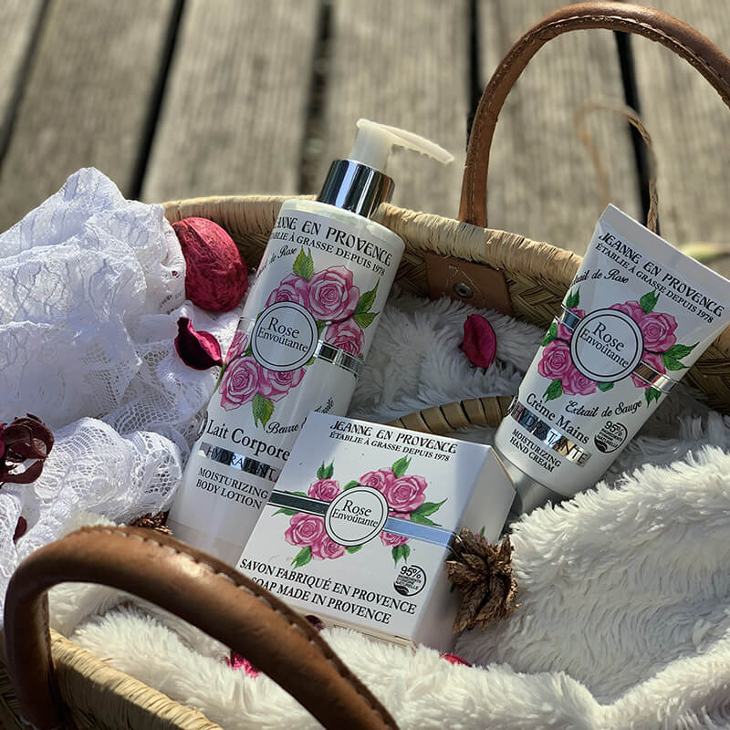Soins-corps-Rose-Jeanne-en-Provence Soins corps Rose Jeanne en Provence